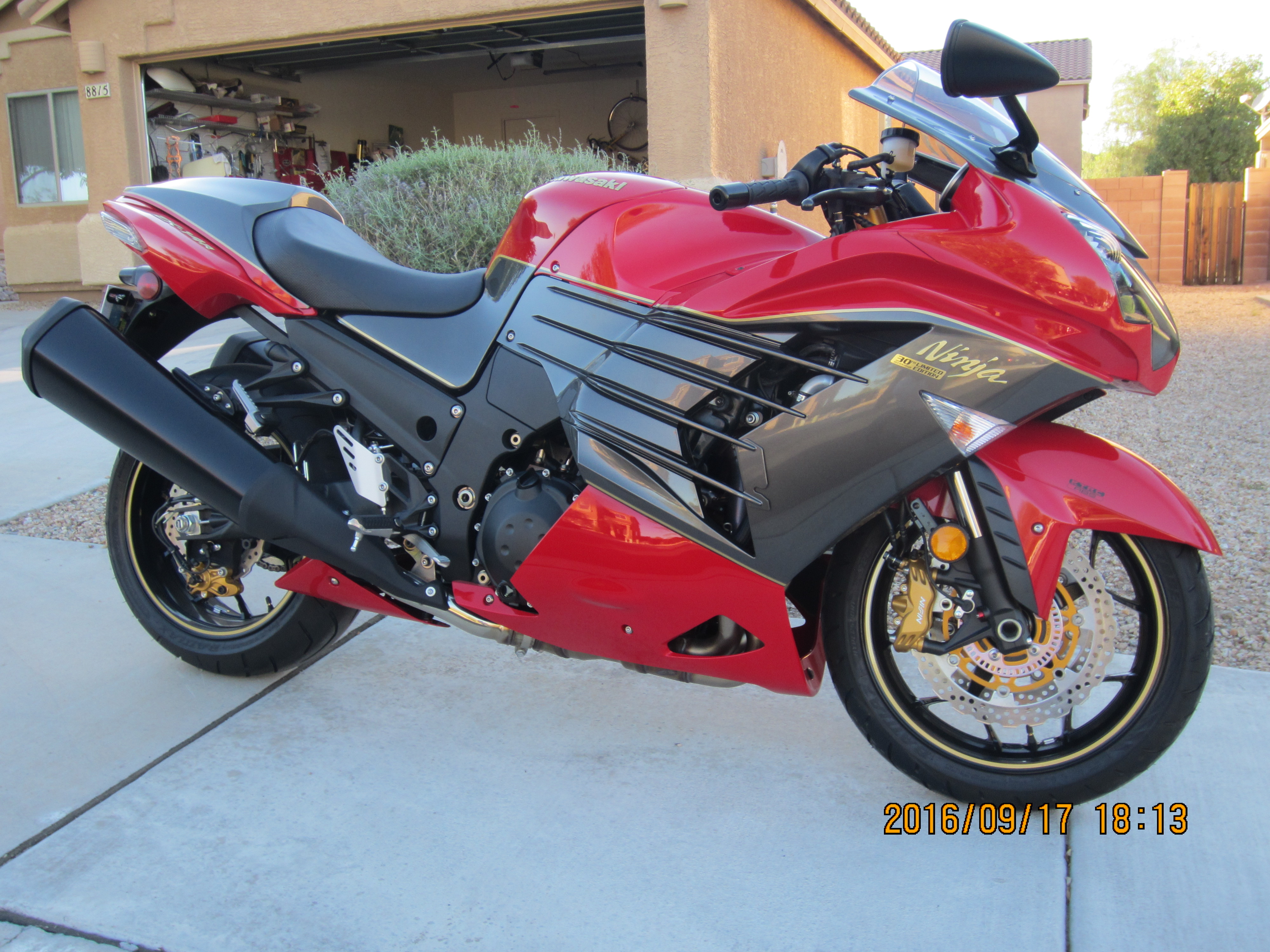 ZX14 Red Lead Pic 2