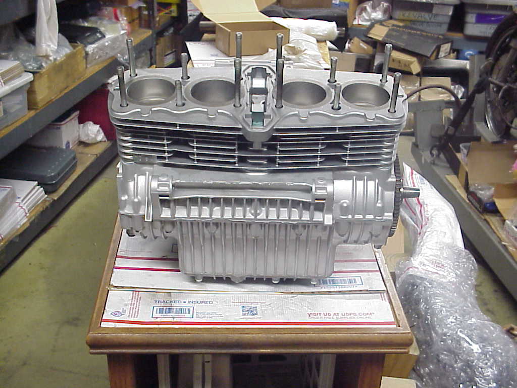 Mvc-025X Engine 1.JPG