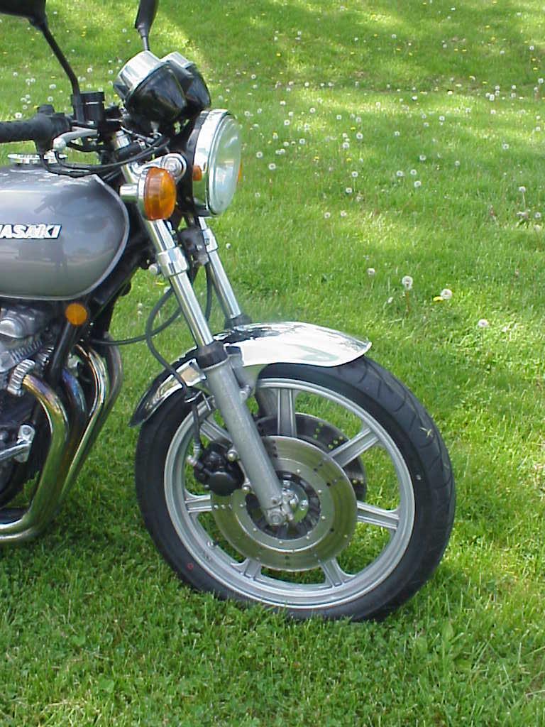 KZ900A Fron Lester